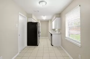 15119 Bathurst Dr, Houston, TX 77053 - Photo 14