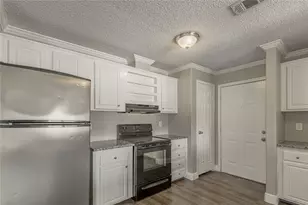 164 Varsity Dr, Huntsville, TX 77340 - Photo 12