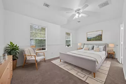 130 S Walden Elms Circle, The Woodlands, TX 77382 - Photo 4