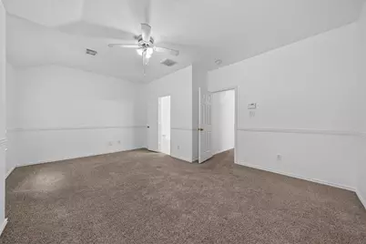 130 S Walden Elms Circle, The Woodlands, TX 77382 - Photo 20