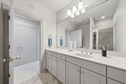 914 Main Street #801, Houston, TX 77002 - Photo 16