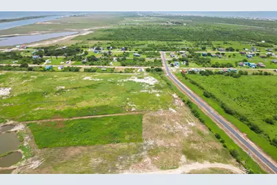1305 Martinque Lane, Port Bolivar, TX 77650 - Photo 14