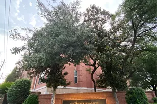 2100 Welch St, Houston, TX 77019 - Photo 16