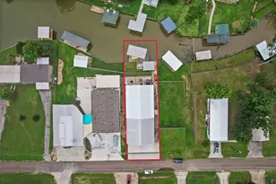 371 E Woodland Shrs Dr, Point Blank, TX 77364 - Photo 2