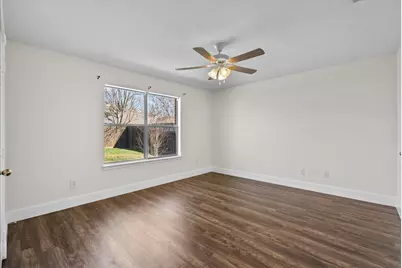 8004 Fallen Oak Lane, Texas City, TX 77591 - Photo 18