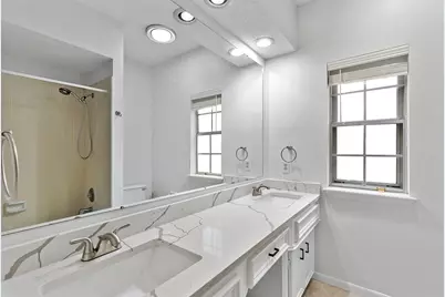 5622 Woodland Creek Drive, Houston, TX 77345 - Photo 18