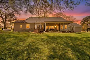 32540 Courtney, Navasota, TX 77868 - Photo 40