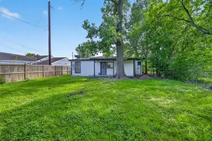 4933 Doolittle Blvd, Houston, TX 77033 - Photo 26