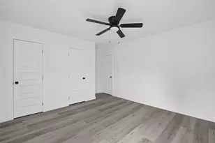 4933 Doolittle Blvd, Houston, TX 77033 - Photo 16