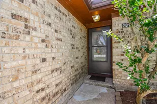 2014 Jones St, Rosenberg, TX 77471 - Photo 4