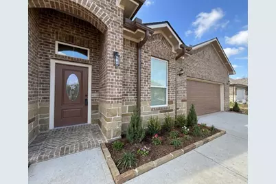 107 County Road 3372, Cleveland, TX 77327 - Photo 2