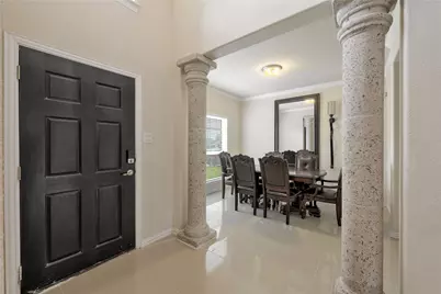 9922 Pine Forest Court, Baytown, TX 77521 - Photo 6
