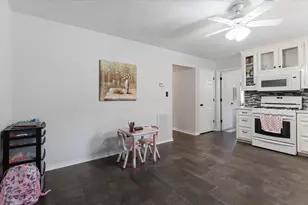 1928 Greentree Dr, Huntsville, TX 77340 - Photo 22