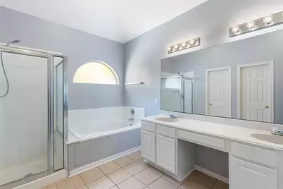 807 Presley Way, Sugar Land, TX 77479 - Photo 6