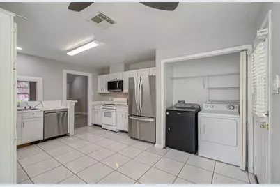 6710 Wellington Meadows Drive, Katy, TX 77449 - Photo 10