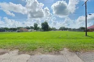 3205 Ave E 1, Bay City, TX 77414 - Photo 8