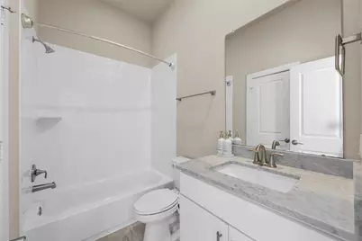 5528E Cornish Street, Houston, TX 77007 - Photo 6