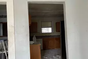 2122 W Little York Rd, Houston, TX 77091 - Photo 8