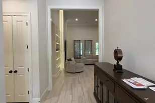 12118 S Tara Plantation Dr, Tomball, TX 77375 - Photo 2