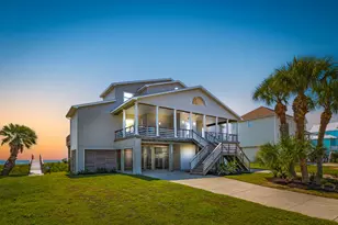 20911 W Sand Hill Dr, Galveston, TX 77554 - Photo 1
