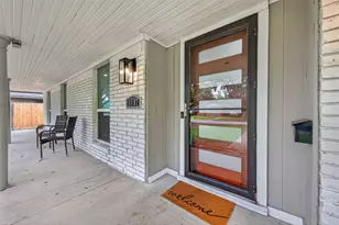 11107 Cedarhurst Dr, Houston, TX 77096 - Photo 2