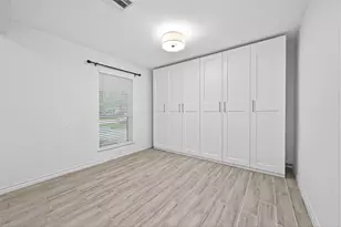 11107 Cedarhurst Dr, Houston, TX 77096 - Photo 16