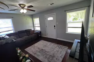 1208 Chevy Chase Dr, Angleton, TX 77515 - Photo 10