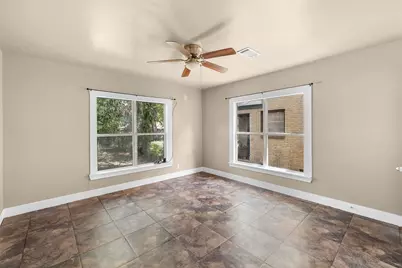 703 Cedar Street, Hearne, TX 77859 - Photo 18