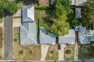 703 Cedar St, Hearne, TX 77859 - Photo 30