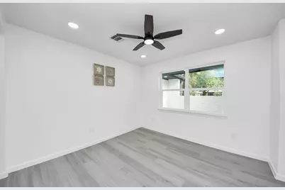 6314 Silver Chalice Drive, Houston, TX 77088 - Photo 12