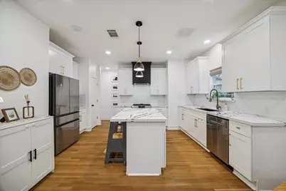 207 Tabor Street, Houston, TX 77009 - Photo 6