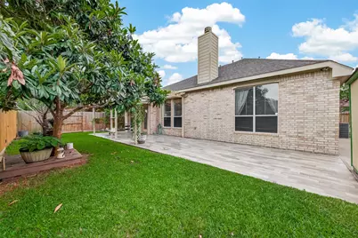 13719 Saxony Drive, Sugar Land, TX 77498 - Photo 46