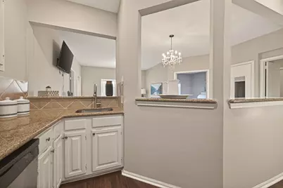 2211 S Braeswood Boulevard #21F, Houston, TX 77030 - Photo 18