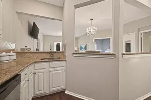 2211 S Braeswood Blvd, Houston, TX 77030 - Photo 18