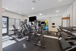 6804 Westview Dr Unit 2307 Dr, Houston, TX 77055 - Photo 4