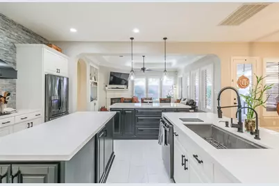 11413 Gallant Ridge Lane, Houston, TX 77082 - Photo 22
