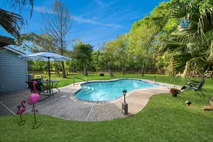 20202 Deer Run Rd, Damon, TX 77430 - Photo 38