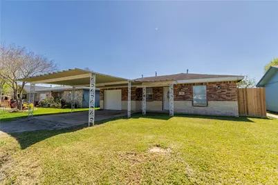 11810 Fieldcrest Drive, La Porte, TX 77571 - Photo 1