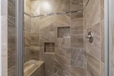 11810 Fieldcrest Drive, La Porte, TX 77571 - Photo 18