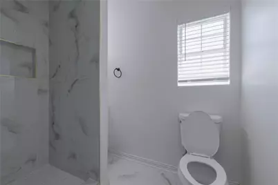 11810 Fieldcrest Drive, La Porte, TX 77571 - Photo 12