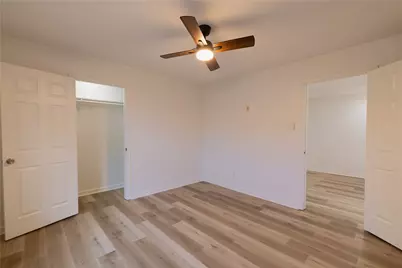 11810 Fieldcrest Drive, La Porte, TX 77571 - Photo 8