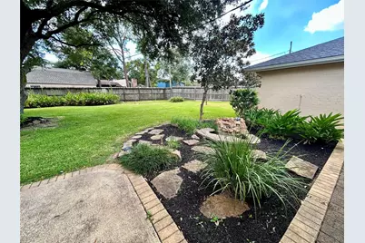 1806 McGinnis Drive, Pearland, TX 77581 - Photo 22