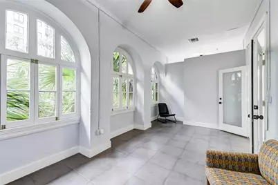 2700 Albany Street #3B, Houston, TX 77006 - Photo 14