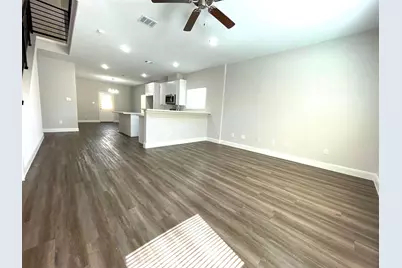 9325 Camay Drive, Houston, TX 77016 - Photo 14