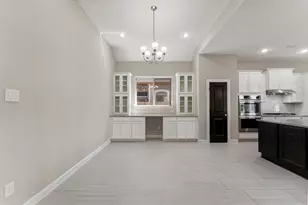 9423 Mont Ellie Ln, Tomball, TX 77375 - Photo 6