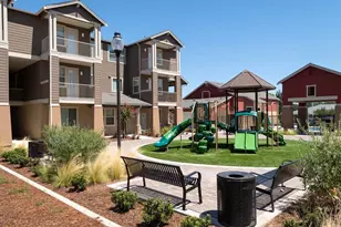 2300 Loveridge Rd, Pittsburg, CA 94565 - Photo 4