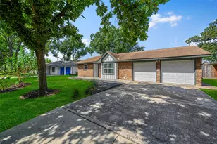 2019 Spillers Ln, Houston, TX 77043 - Photo 30