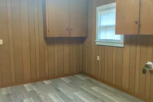 406 N Broadway St, Caldwell, TX 77836 - Photo 10