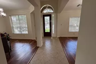 402 Bay Bridge Dr, Sugar Land, TX 77478 - Photo 10
