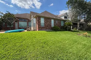 402 Bay Bridge Dr, Sugar Land, TX 77478 - Photo 48